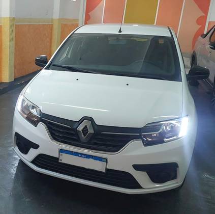 RENAULT LOGAN 1.0 12V SCE FLEX ZEN MANUAL RENAULT LOGAN 1.0 12V SCE FLEX ZEN MANUAL
